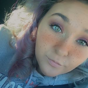 Meet your Posher, Ashlynn